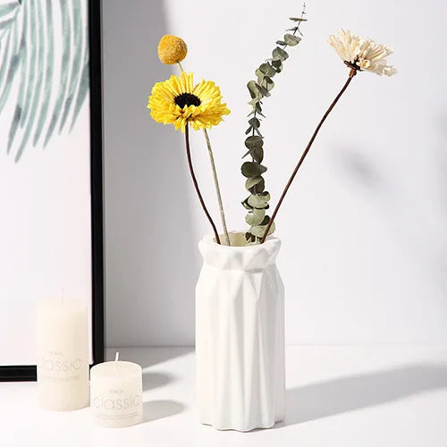 Nordic Plastic Vase - Simple Small Flower Pot for Modern Home Decor