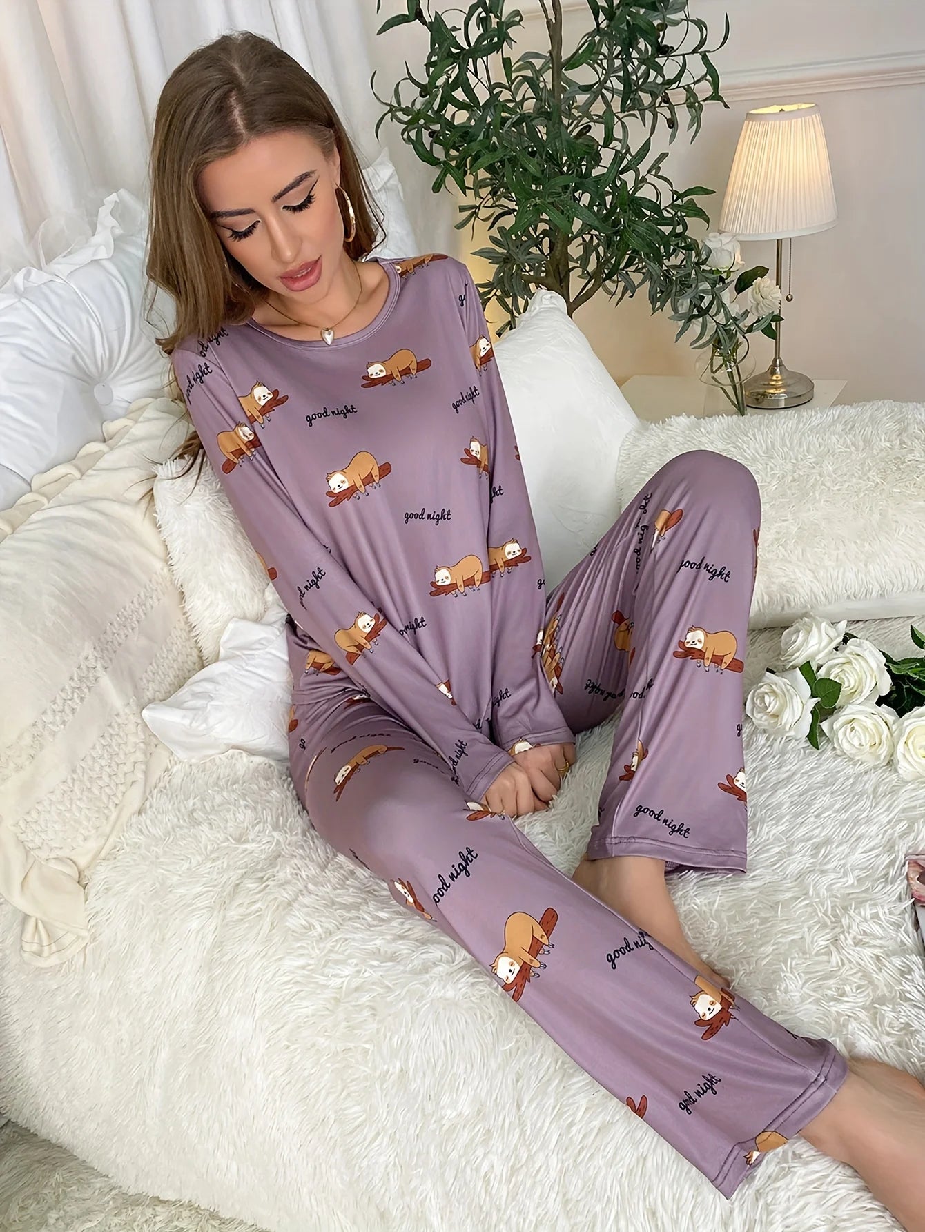Women's new style casual pajamas set cartoon long sleeves and pants two sets of cute home wear