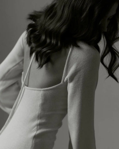 Elegant Knitted Maxi Dress - Backless Flare Sleeve Sweater Outfit for Women