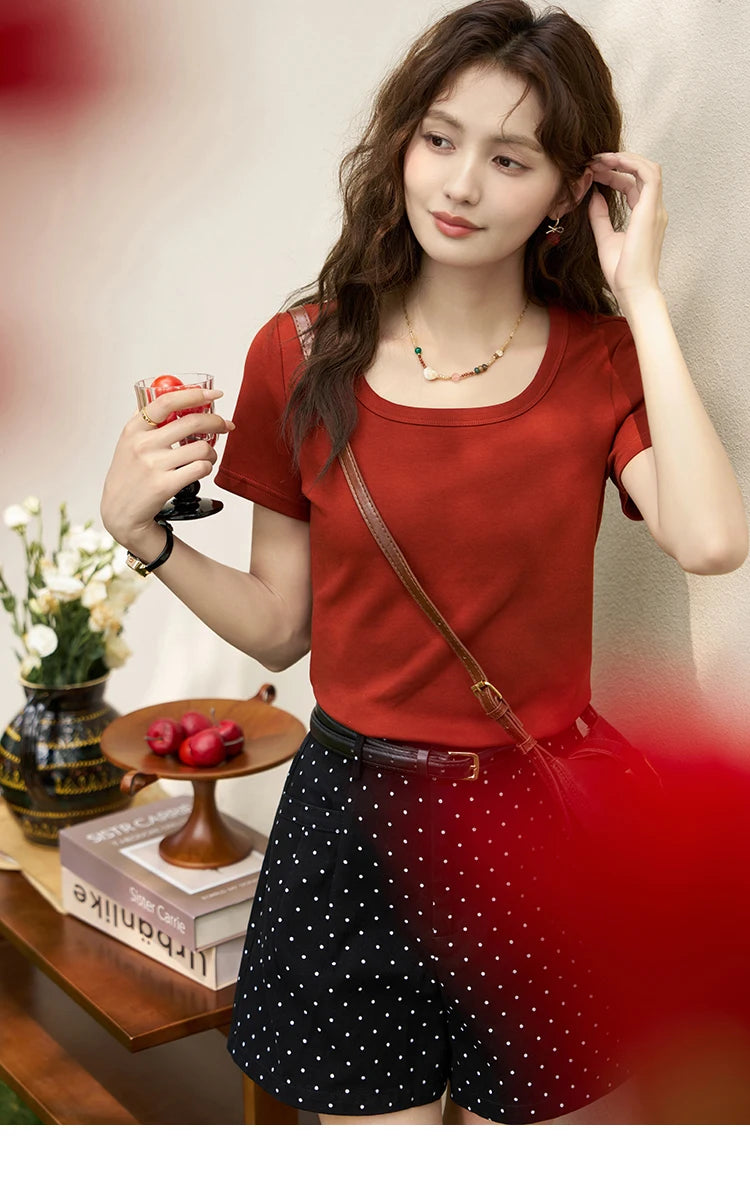 Women's Square-Neck T-Shirt – Elegant Cotton Short-Sleeve Top
