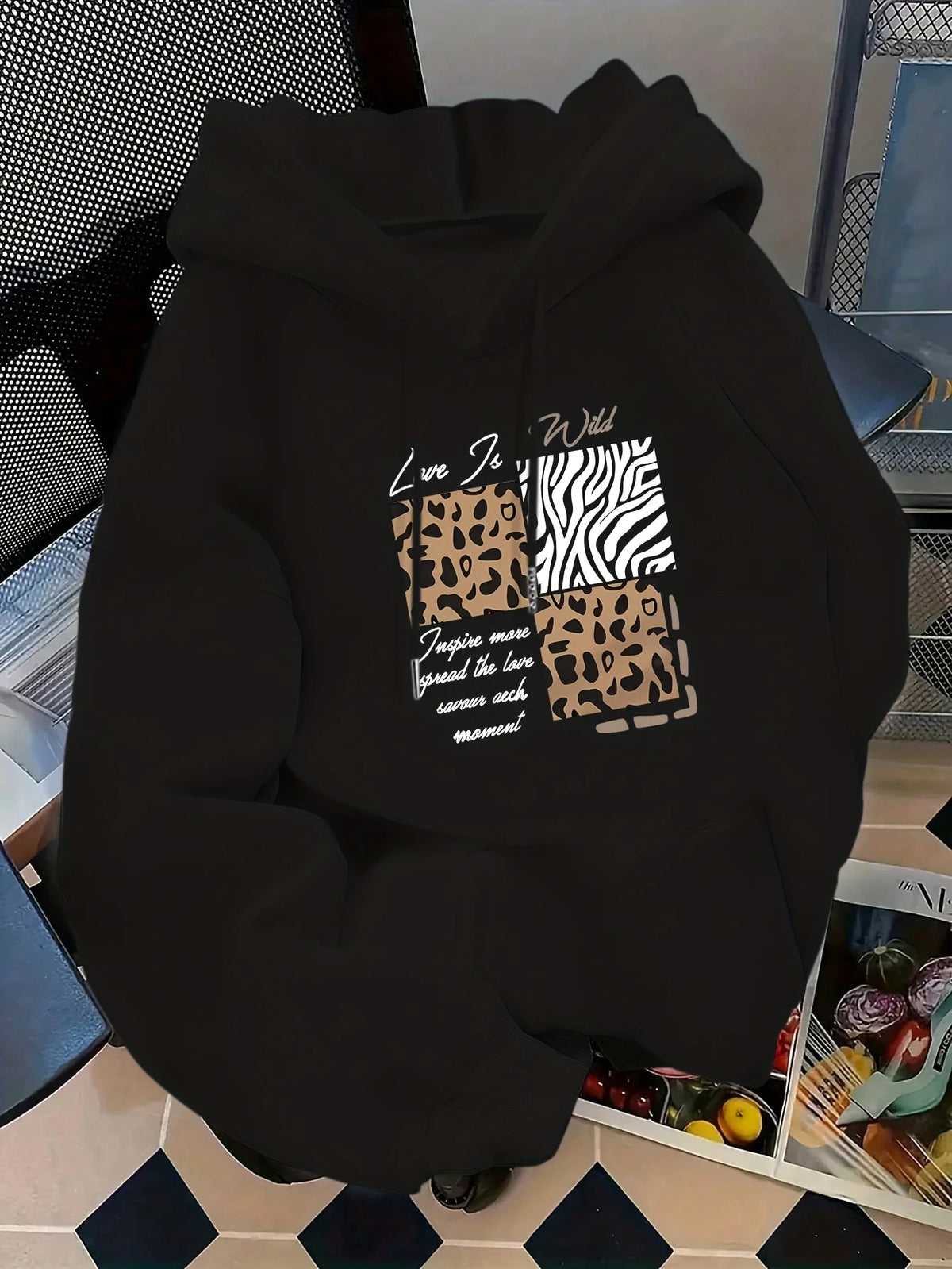 Women's Autumn and Winter Loose Casual Comfortable Letter Printed Thick Long-Sleeved Round Neck Hoodie Pullover