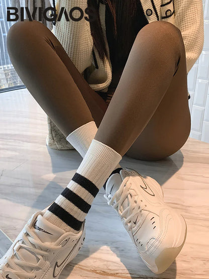 Seamless Leggings Women – High Waist Brushed Shark Fitness Pants | Slim Fit - ZOOMNSTORE