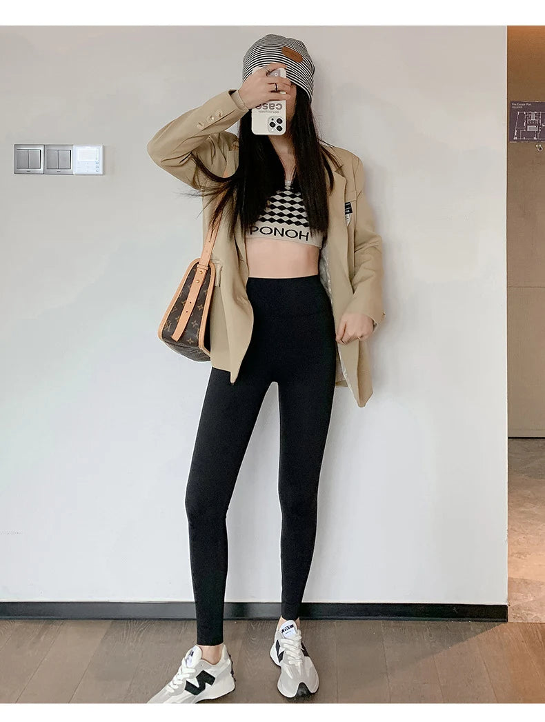 Seamless Leggings Women – High Waist Brushed Shark Fitness Pants | Slim Fit - ZOOMNSTORE