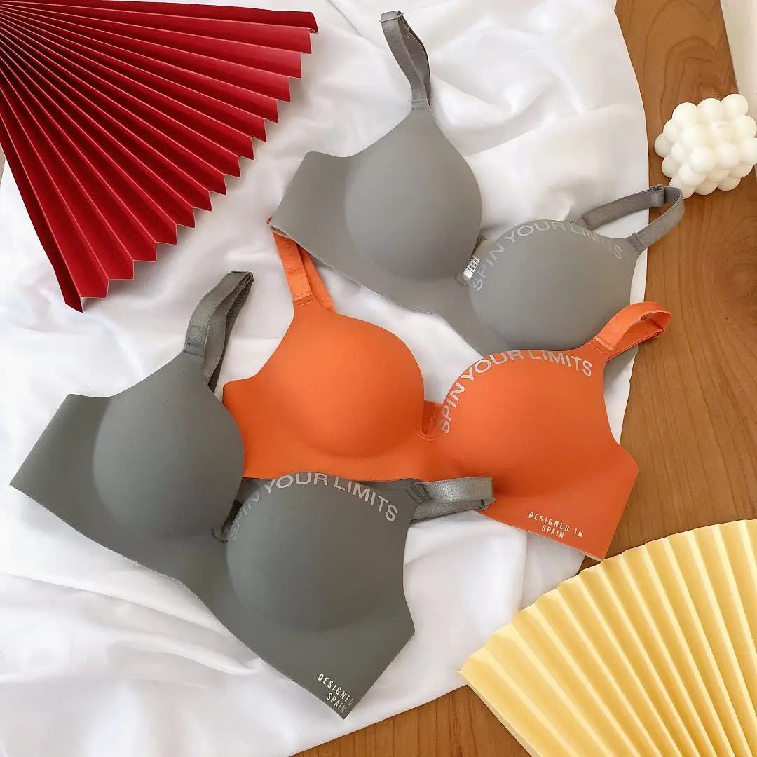 Seamless Push Up Bra - Women's One-Piece Wire Free Bra with Adjustable Straps - ZOOMNSTORE