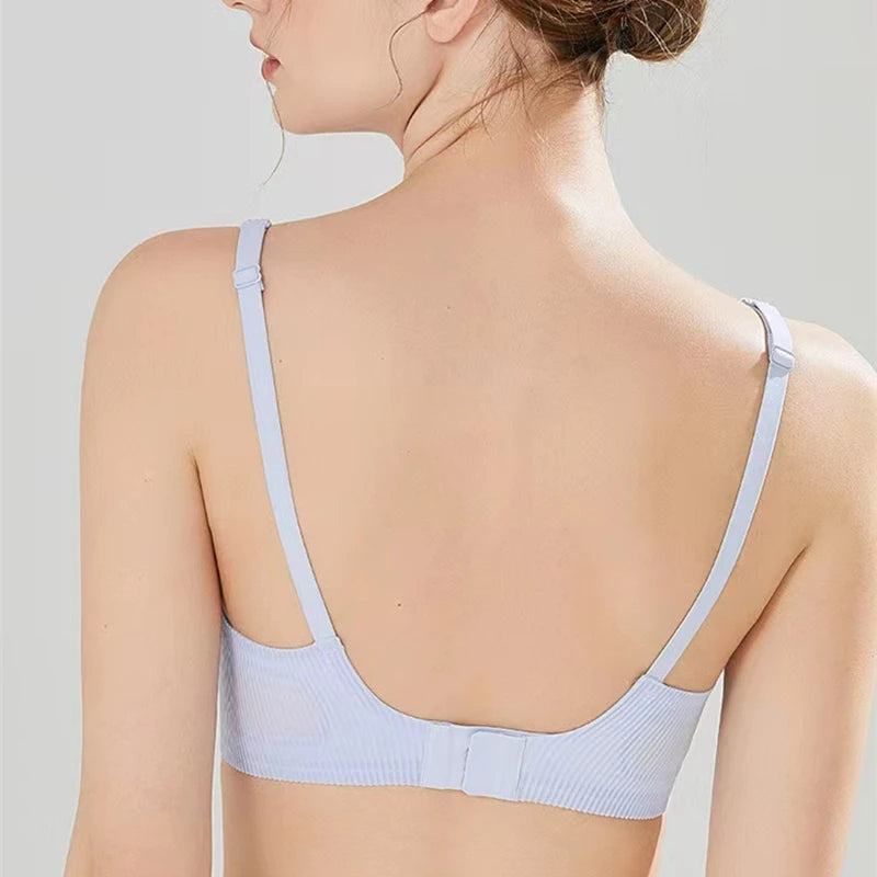 Seamless Women's Bra - Wire Free Push Up Striped Design With Adjustable Straps - ZOOMNSTORE