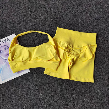 Seamless Yoga Suit - Halter Sports Bra & Impact Shorts Gym Set for Women - ZOOMNSTORE