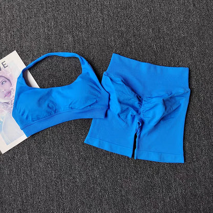 Seamless Yoga Suit - Halter Sports Bra & Impact Shorts Gym Set for Women - ZOOMNSTORE