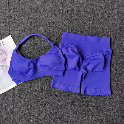 Seamless Yoga Suit - Halter Sports Bra & Impact Shorts Gym Set for Women - ZOOMNSTORE