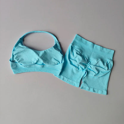 Seamless Yoga Suit - Halter Sports Bra & Impact Shorts Gym Set for Women - ZOOMNSTORE