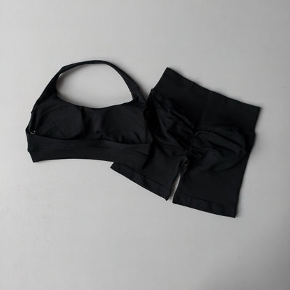 Seamless Yoga Suit - Halter Sports Bra & Impact Shorts Gym Set for Women - ZOOMNSTORE