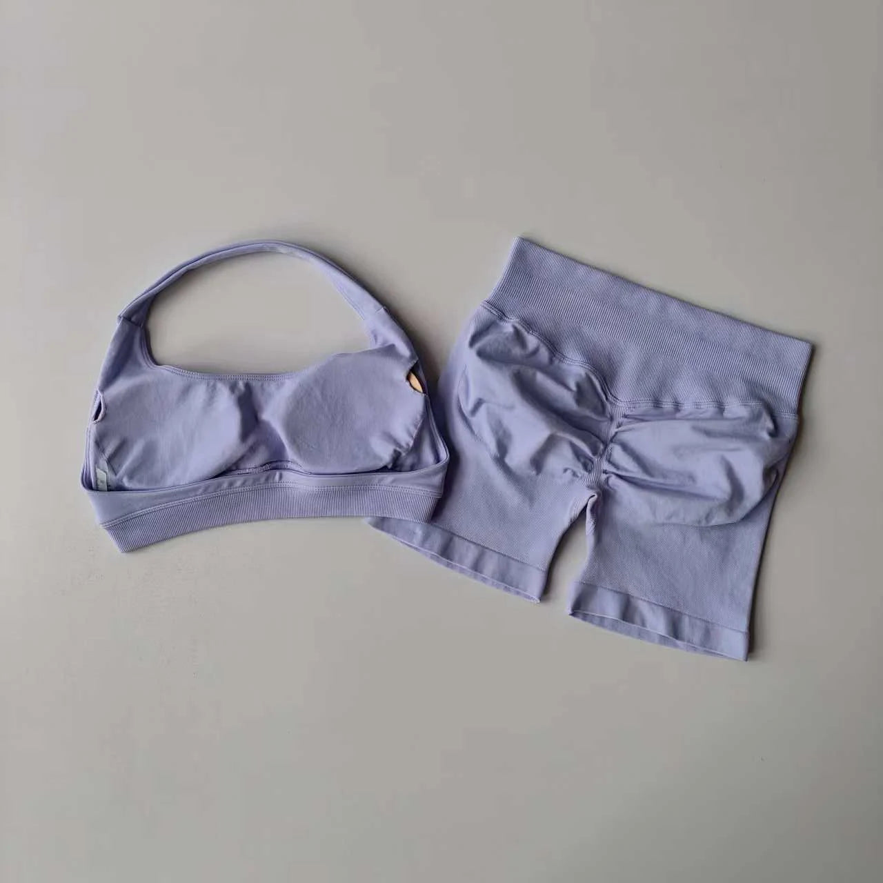 Seamless Yoga Suit - Halter Sports Bra & Impact Shorts Gym Set for Women - ZOOMNSTORE