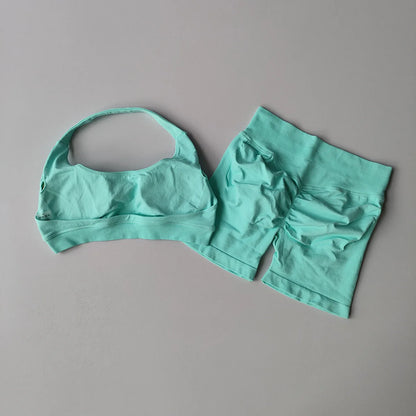 Seamless Yoga Suit - Women's Gym Clothes Halter Sports Bra & Impact Shorts Set - ZOOMNSTORE