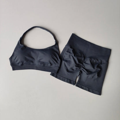 Seamless Yoga Suit - Women's Gym Clothes Halter Sports Bra & Impact Shorts Set - ZOOMNSTORE