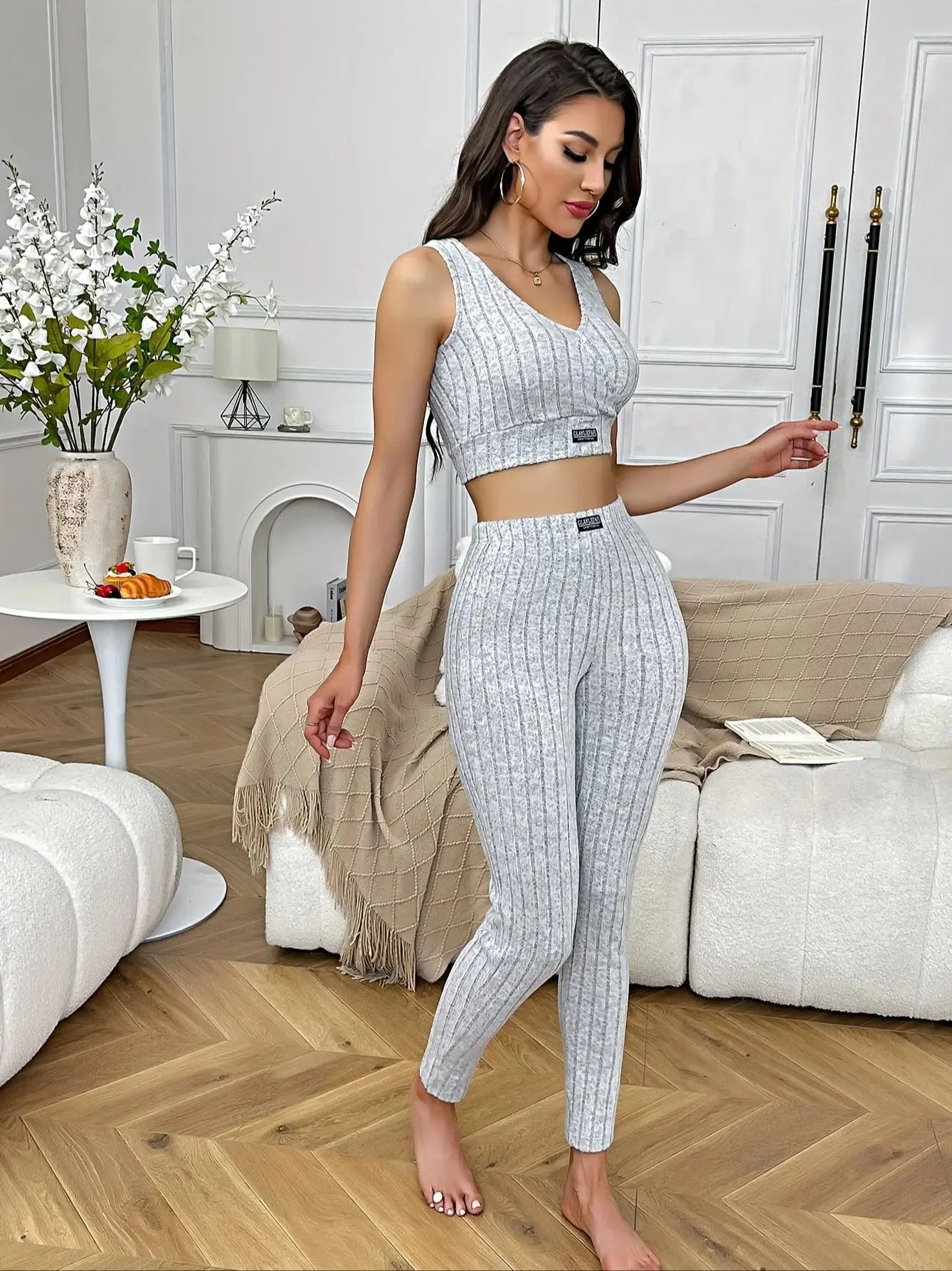 Women's Four-Season Pajamas with Simple V-Neck Short Slim-Fit Top, Sporty Short Tank Top, and Long Pants Two-Piece Set, Suitable for Wearing Outside as Loungewear