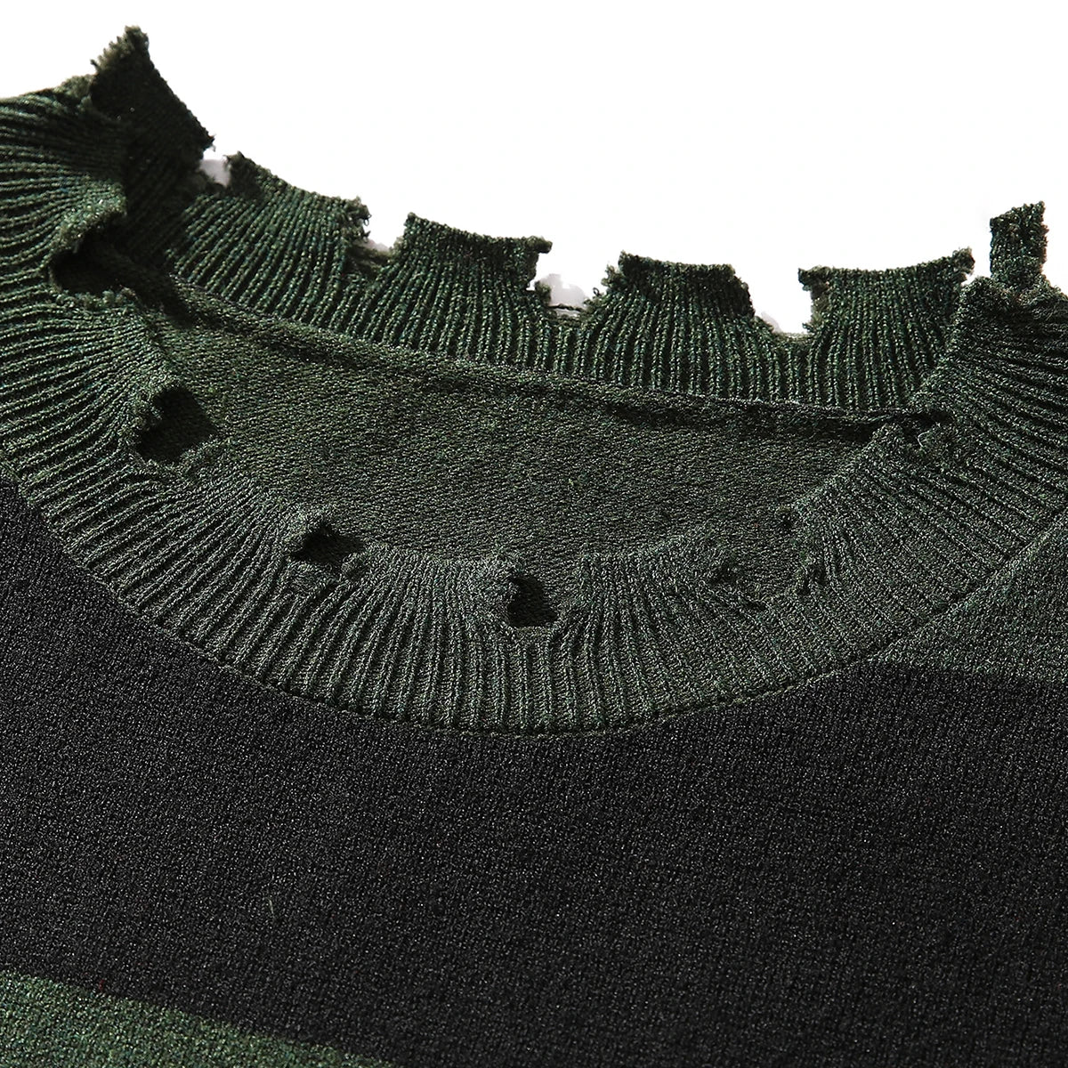 Men's New Autumn and Winter Warm Knitwear, Pullover Striped Knit Sweater