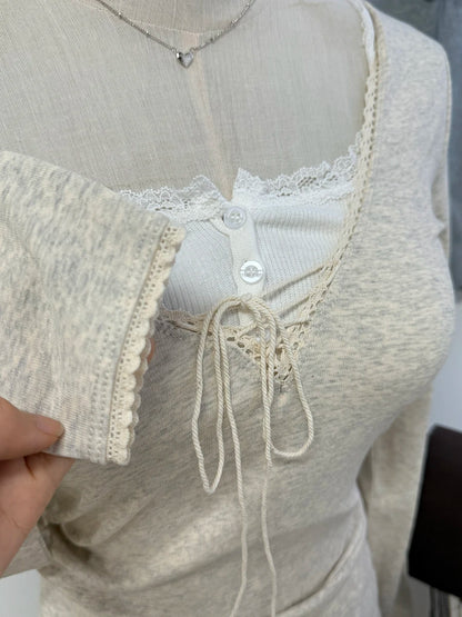 Beige Lace Trim Long Sleeve Tees Women Autumn New Streetwear Cotton Slim Sexy V-neck Lace-up Tops Sweet Simple Chic T-shirts Y2K