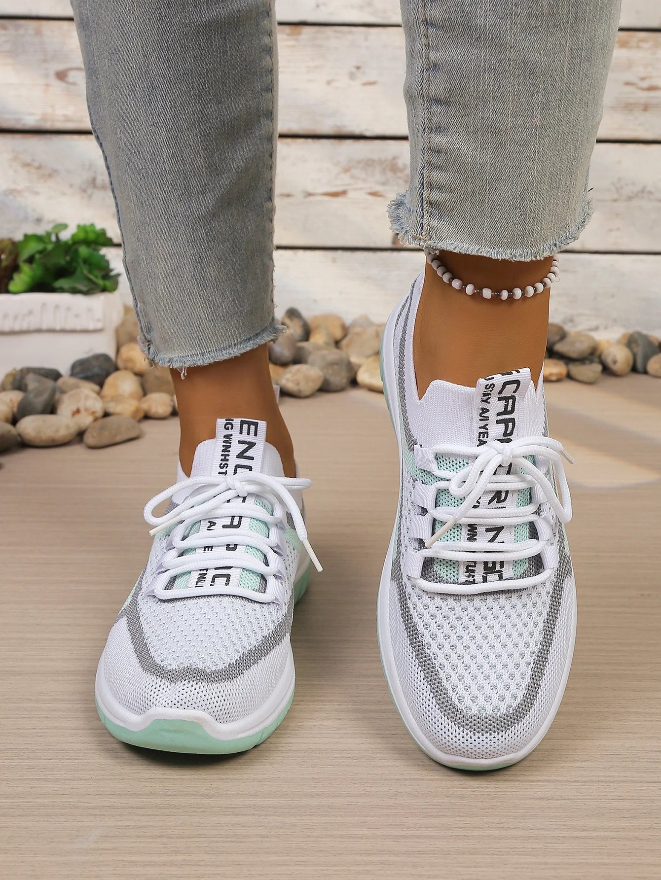 ZOOMNSTORE