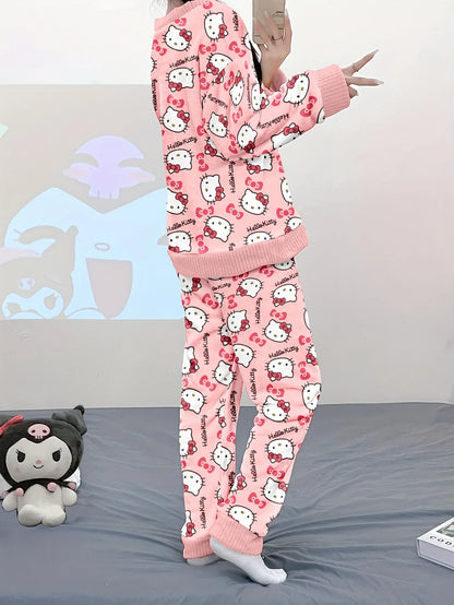 Women's HelloKitty velvet pajama set, featuring a long-sleeve top and matching pants, comfortable winter sleepwear