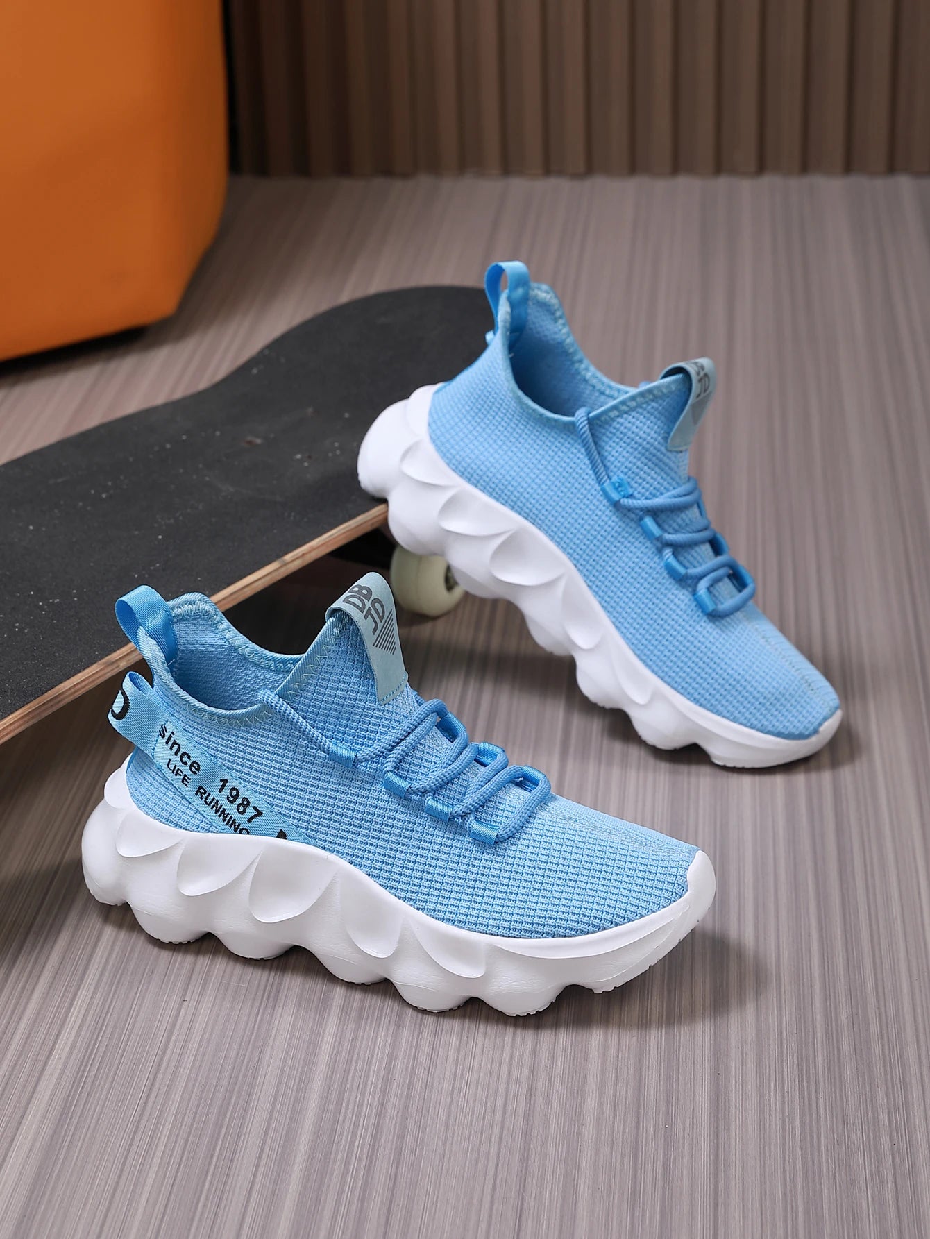 ZOOMNSTORE