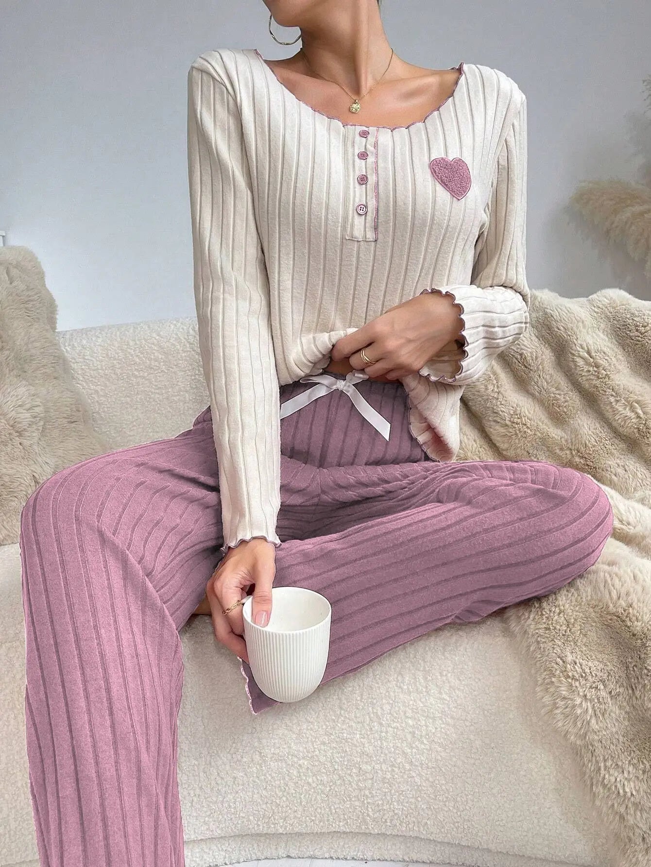 Women Autumn Winter Sleepwear Casual Long Sleeve Heart Printd Tops and Long Trousers Pajamas Set Homewear Loungewear