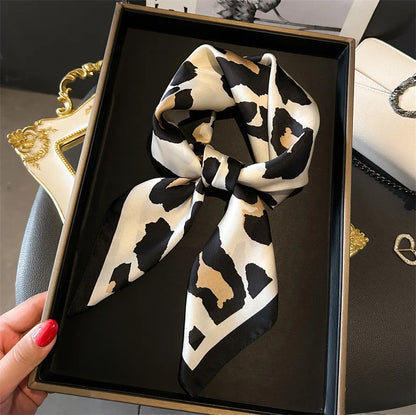 Luxury Silk Scarf - Chain Print Thin Neck Scarf for Women 70x70cm