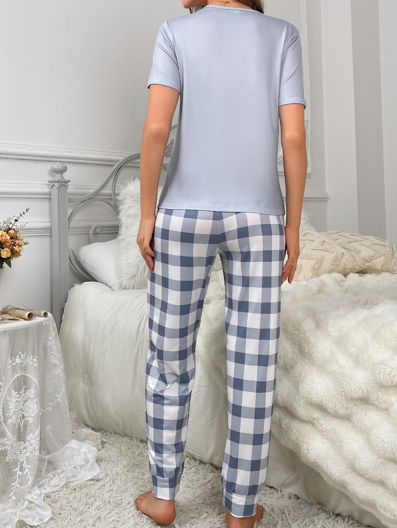 Women's new style English letter print pattern short-sleeved trousers casual pajamas set two sets