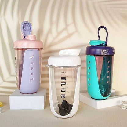 Premium Protein Powder Shaker, 590 Ml/20 Oz, Leak proof Tritan Ideal for Pre-workout Drinking. BPA free Contains Plastic Ball
