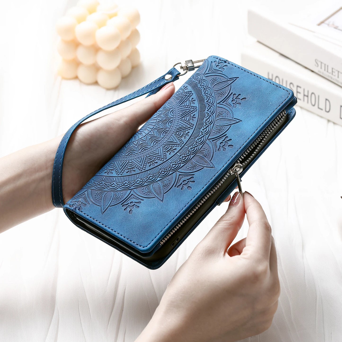 Leather Flip Case For Samsung Galaxy S26 S25 S23 S24 Ultra S22 S21 Plus S20 FE + Note 20 10 9 Card Wallet Embossing Phone Bag