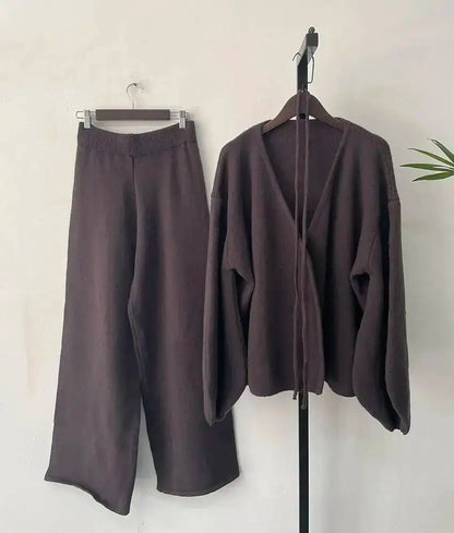 [EWQ] Fashion V-neck Long Sleeve Lace Up Sweater And High Waist Trousers Casual Women Knit Set Clothing 2025 Autumn New 16O1719