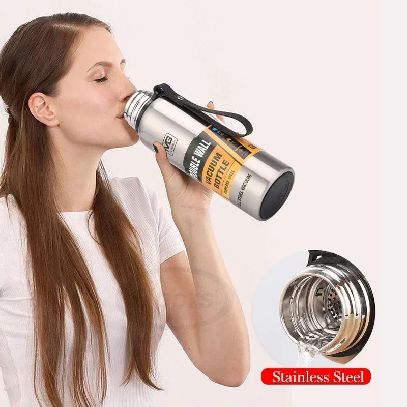 Portable Stainless Steel Thermos Large Capacity Vacuum Flask Insulated Tumbler with Rope Thermo Bottle 500/700/1000/1500ml