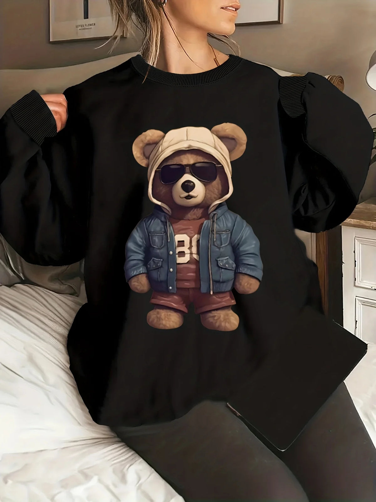 Women's Autumn and Winter Loose Casual Cartoon Zipper Bear Pattern Printed Velvet Long-Sleeved Round Neck Sweatshirt Pullover