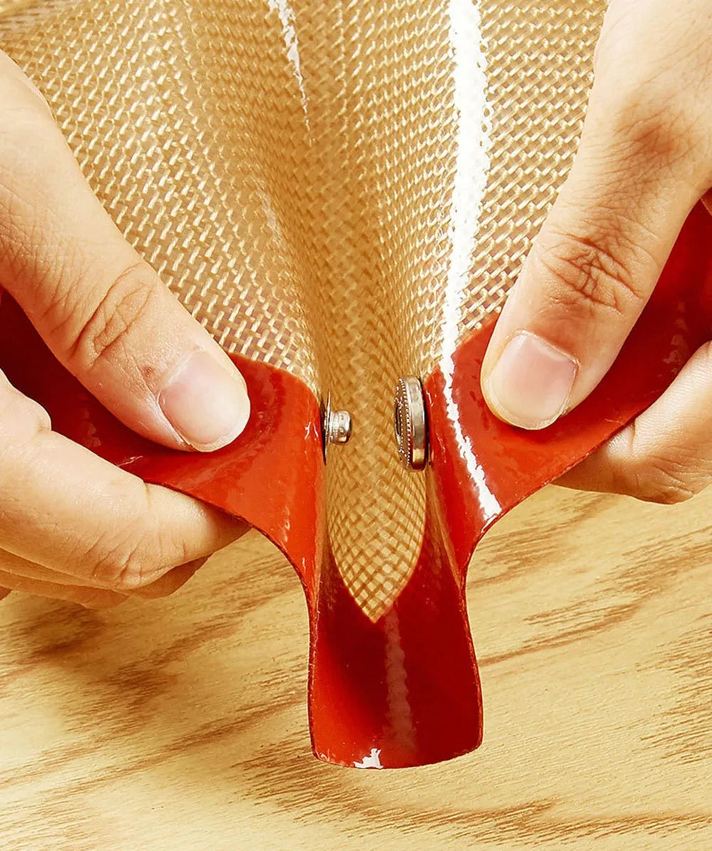Silicone Baking Mats - Leak-Proof Heat Resistant Mats With Corner Snap Buttons - ZOOMNSTORE