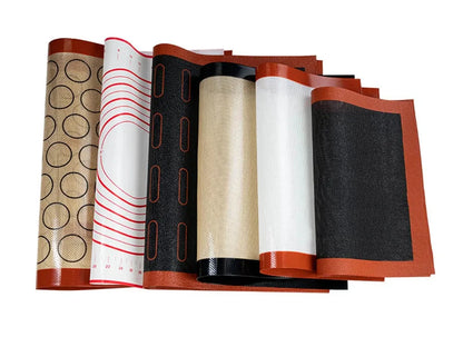 Silicone Baking Mats - Leak-Proof Heat Resistant Mats With Corner Snap Buttons - ZOOMNSTORE