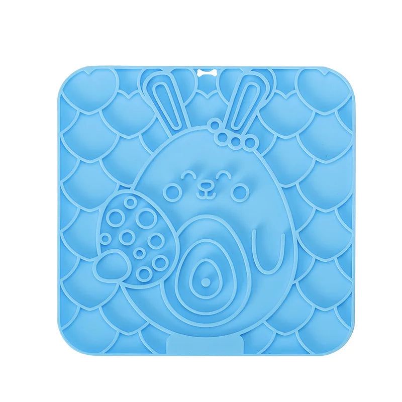 Silicone Dog Lick Mat - Slow Feeder  Bathing Distraction Tool - ZOOMNSTORE