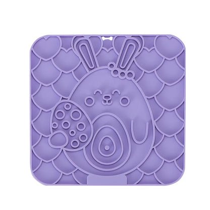 Silicone Dog Lick Mat - Slow Feeder  Bathing Distraction Tool - ZOOMNSTORE