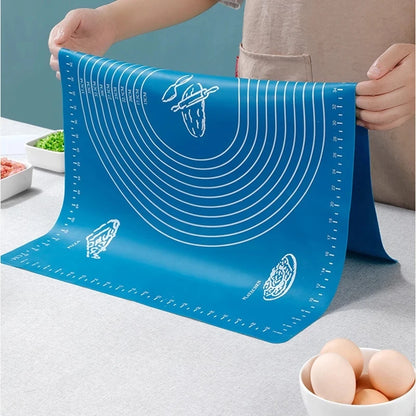 Silicone Pastry Mat | Non Stick Dough Rolling Pad - Eco Friendly Baking Mat 30x40cm - ZOOMNSTORE