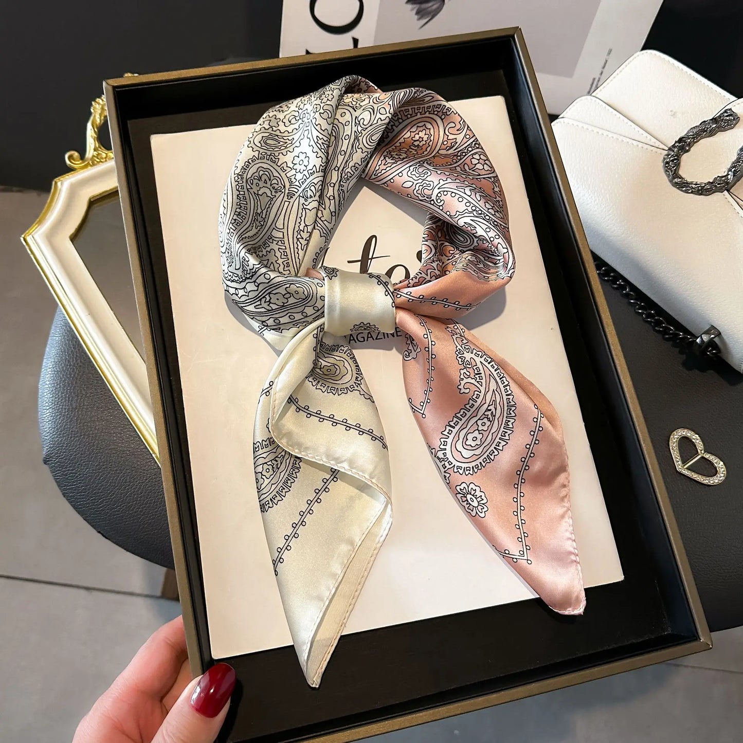 Luxury Silk Scarf - Chain Print Thin Neck Scarf for Women 70x70cm - ZOOMNSTORE