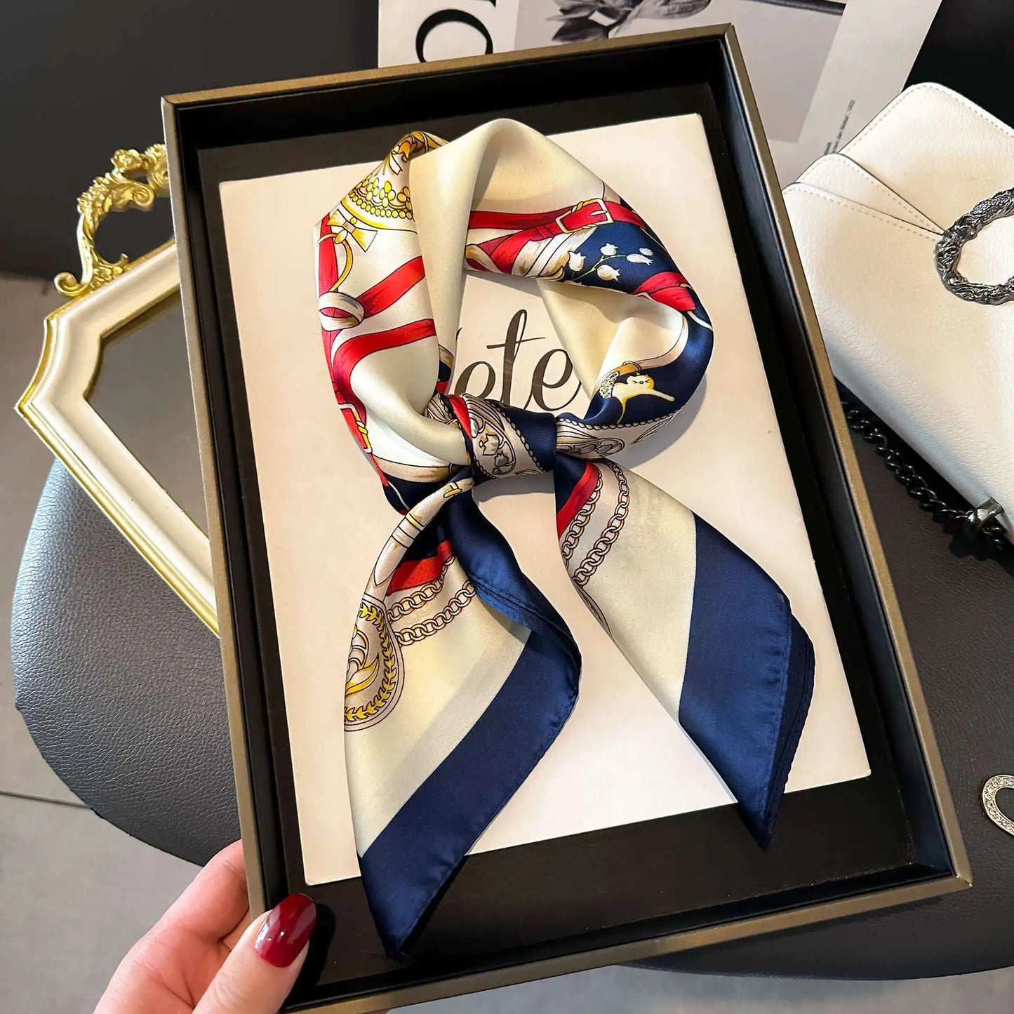 Luxury Silk Scarf - Chain Print Thin Neck Scarf for Women 70x70cm - ZOOMNSTORE