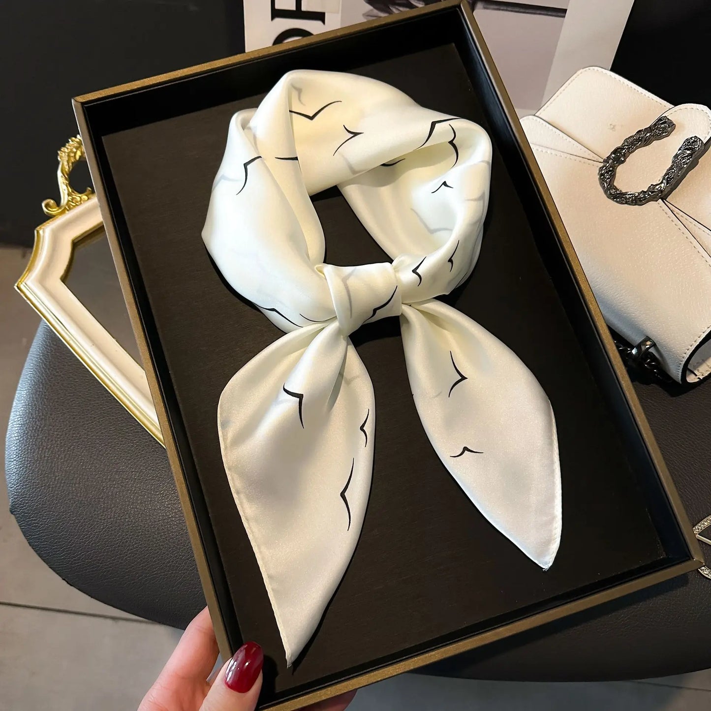 Luxury Silk Scarf - Chain Print Thin Neck Scarf for Women 70x70cm - ZOOMNSTORE