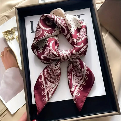 Luxury Silk Scarf - Chain Print Thin Neck Scarf for Women 70x70cm - ZOOMNSTORE