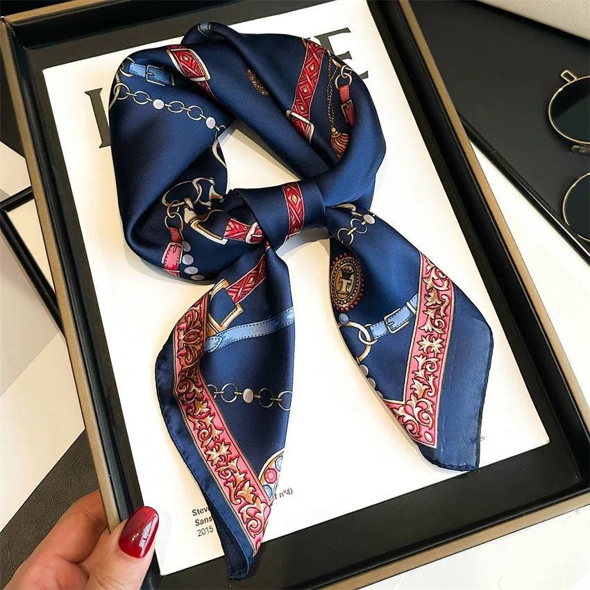 Luxury Silk Scarf - Chain Print Thin Neck Scarf for Women 70x70cm - ZOOMNSTORE
