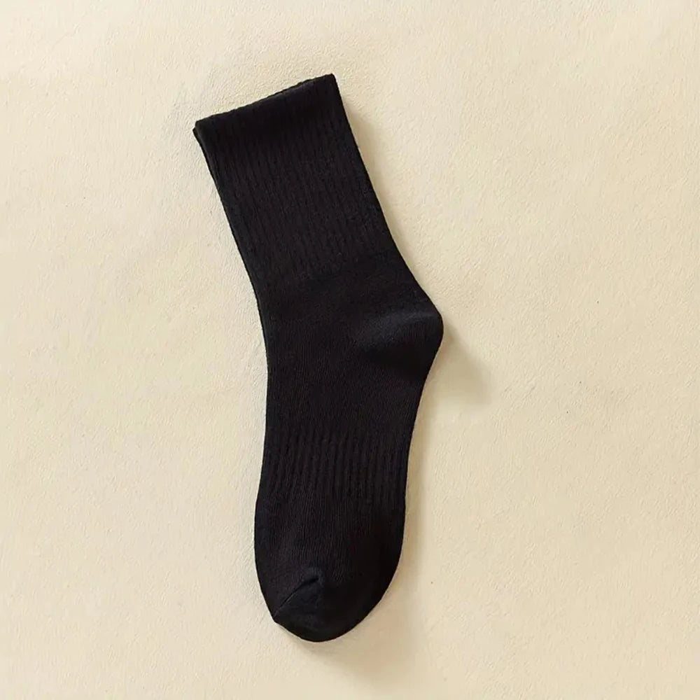 Solid Colour Ankle Socks - Soft Breathable Sports Socks for Men  Women Black  White 46 Pairs - ZOOMNSTORE