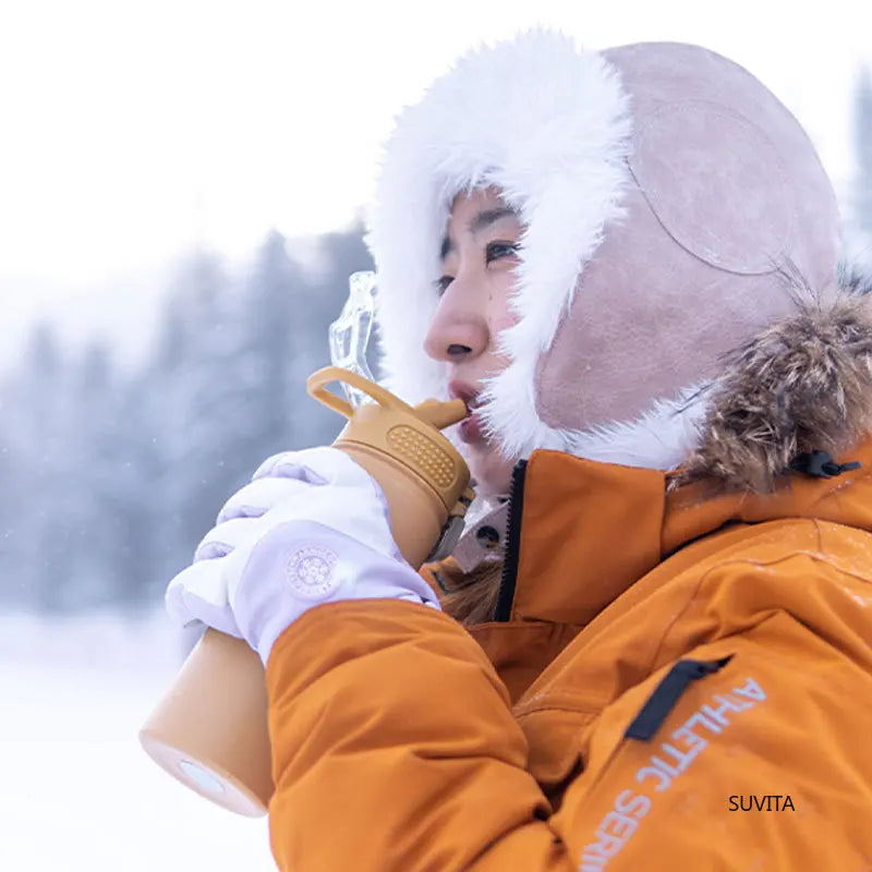 Stainless Steel Thermos - Vacuum Flask 600ML/750ML Leak-Proof Thermal Water Bottle - ZOOMNSTORE