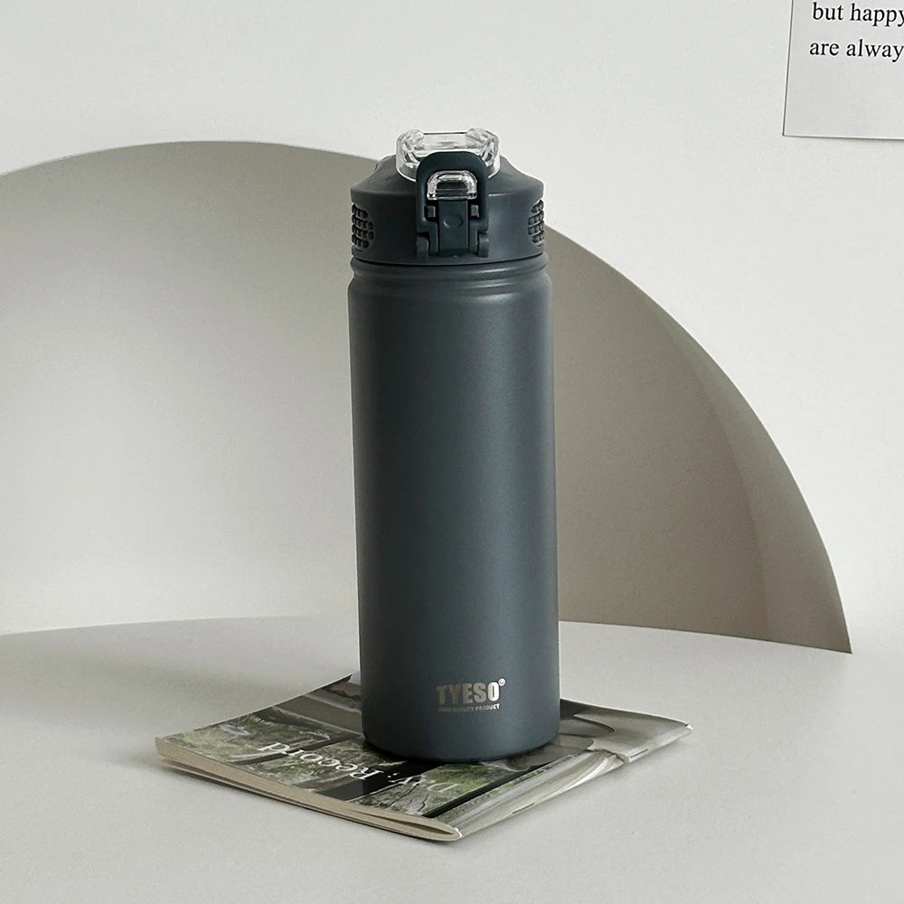 Stainless Steel Thermos - Vacuum Flask 600ML/750ML Leak-Proof Thermal Water Bottle - ZOOMNSTORE