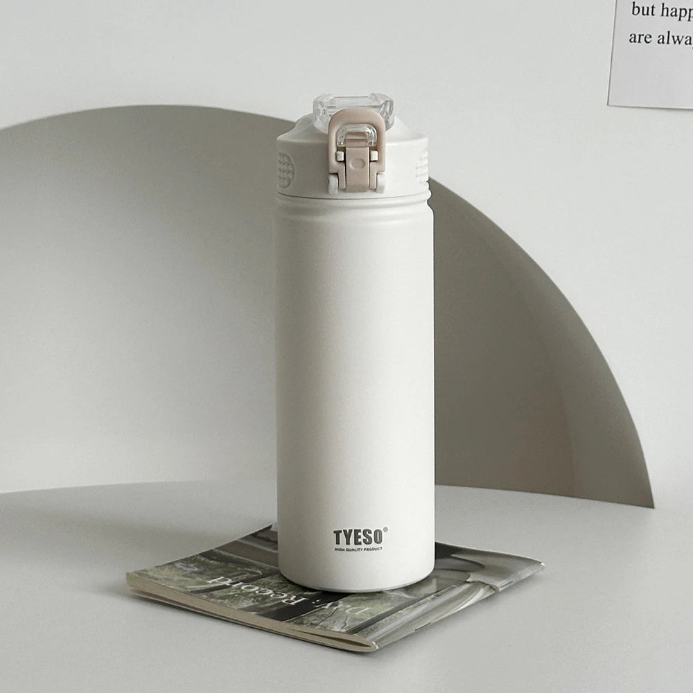 Stainless Steel Thermos - Vacuum Flask 600ML/750ML Leak-Proof Thermal Water Bottle - ZOOMNSTORE