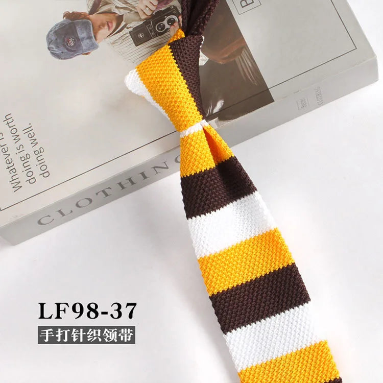 Narrow Striped Knitted Necktie for Men - Retro Korean Style Casual Cravat Accessory - ZOOMNSTORE