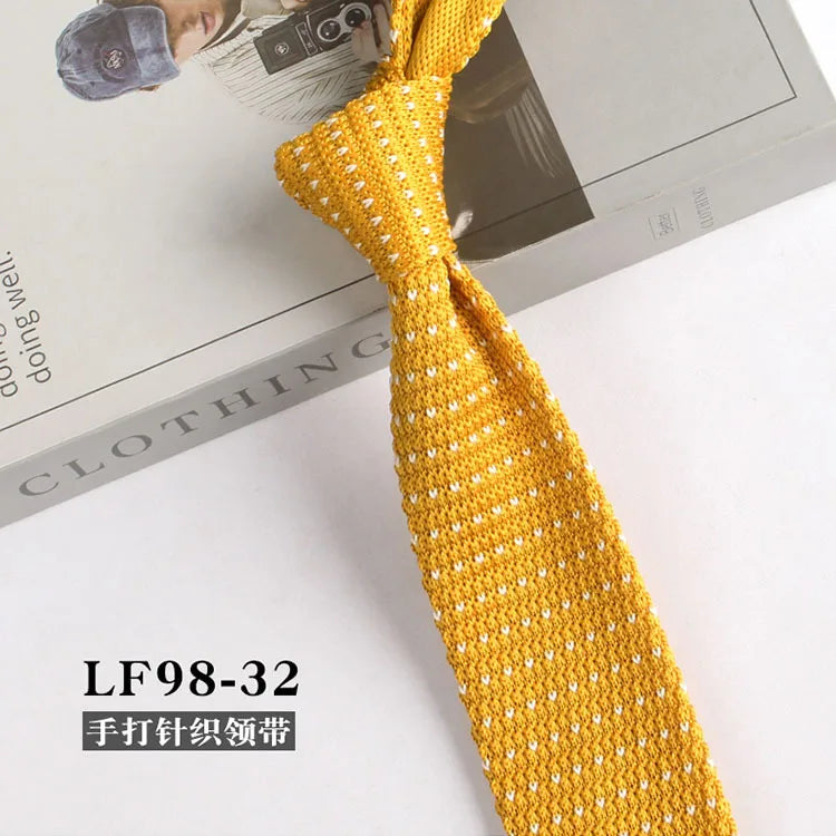 Narrow Striped Knitted Necktie for Men - Retro Korean Style Casual Cravat Accessory - ZOOMNSTORE