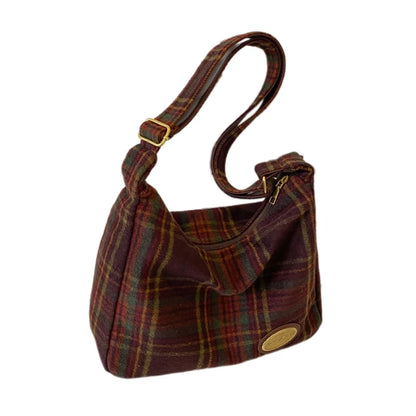 Stylish Crossbody Bag - Trendy Sling Purse for Men and Women - ZOOMNSTORE
