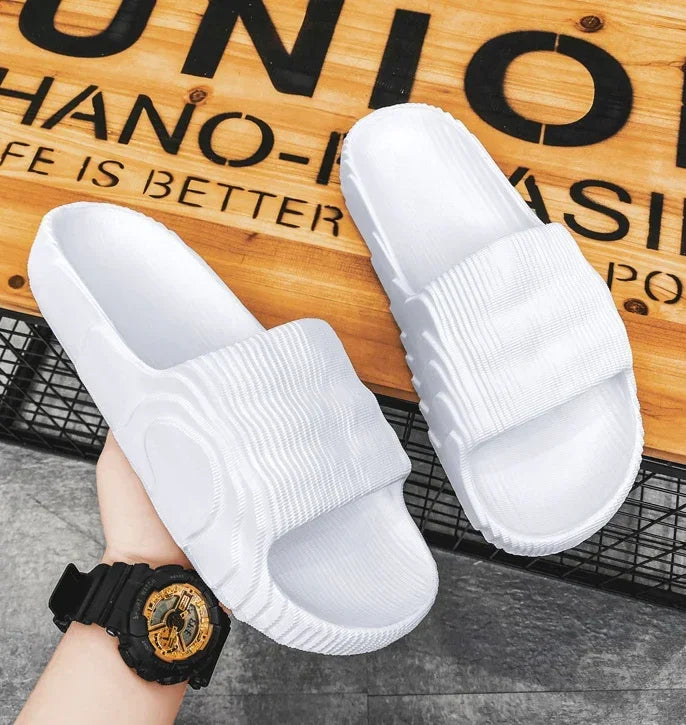 Couple Summer Indoor Slippers - Soft Skid-Proof Bathroom Flip Flops - ZOOMNSTORE