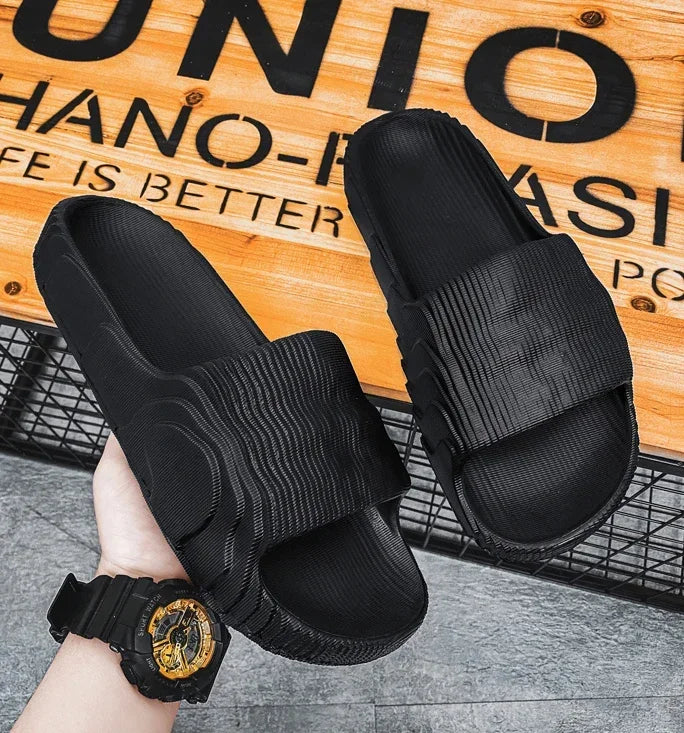 Couple Summer Indoor Slippers - Soft Skid-Proof Bathroom Flip Flops - ZOOMNSTORE